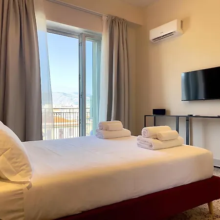 7th Floor Apartman Palermo